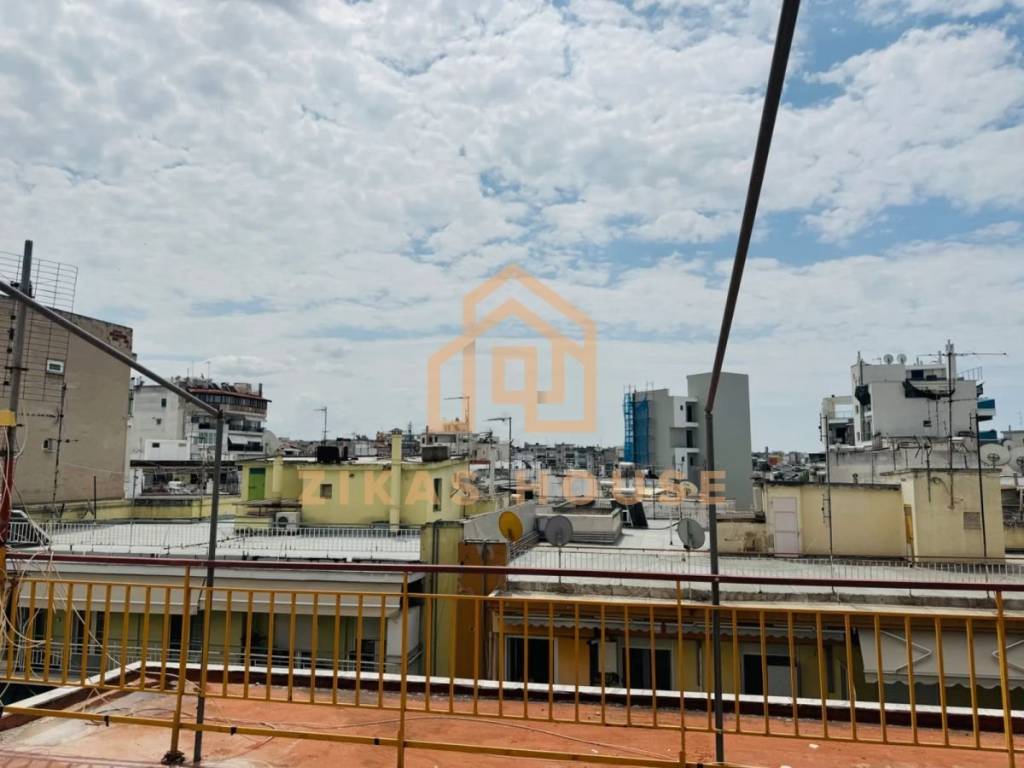 Θέα από μπαλκόνι