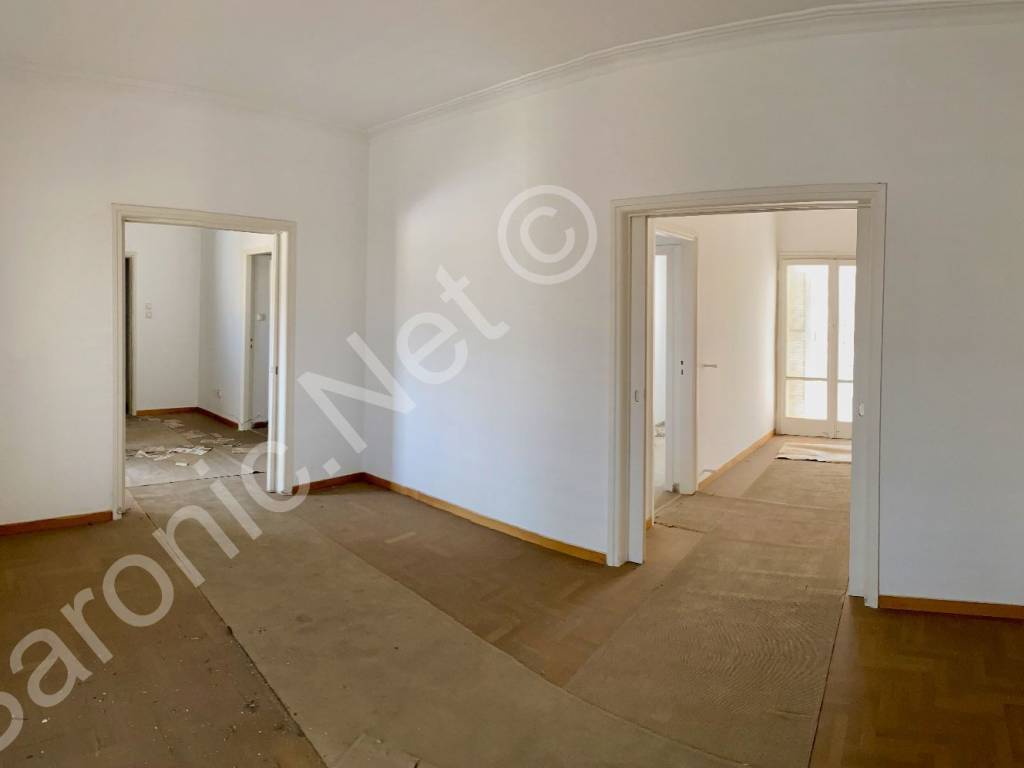 Sitting room, entrance hall left, dining room right