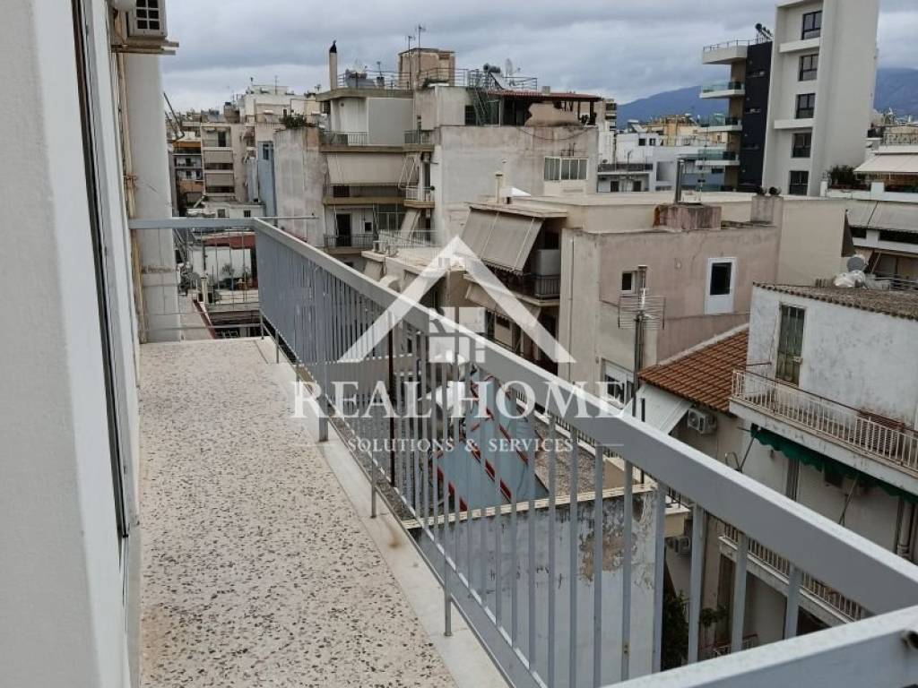 Θέα από μπαλκόνι