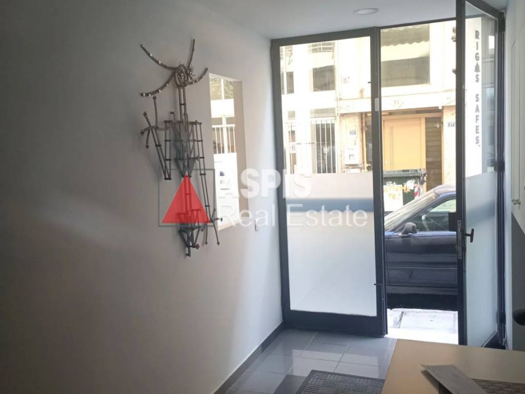 Εσωτερικοι χώροι