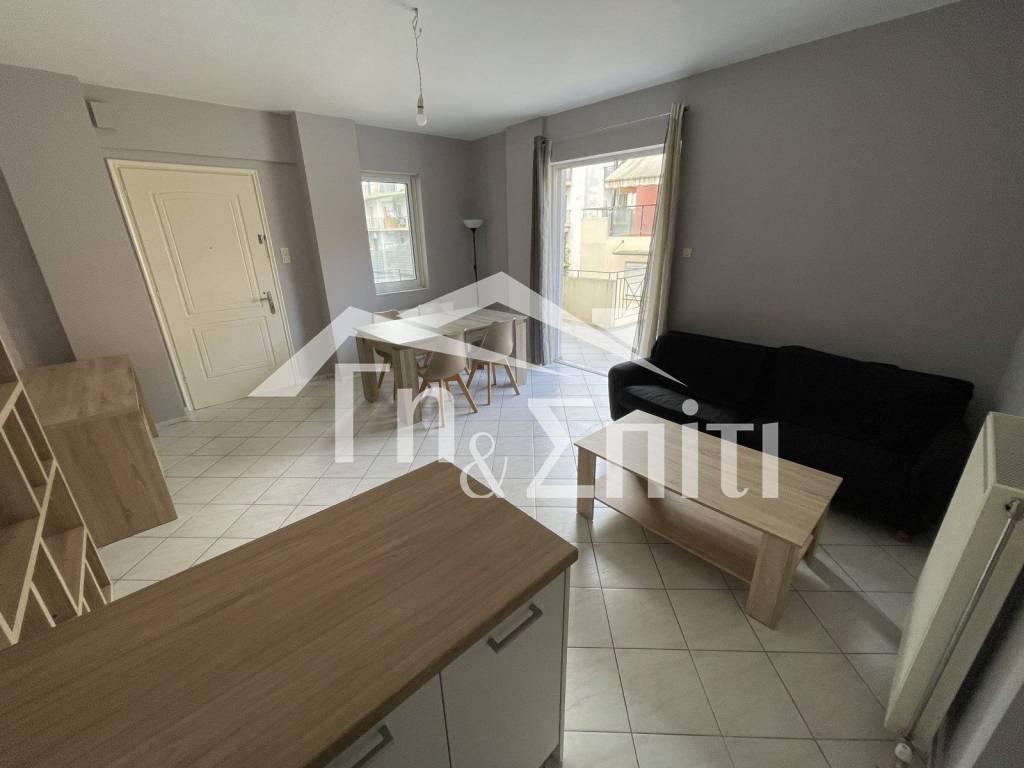 Σαλοκουζίνα