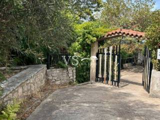 Είσοδος οικοδομής