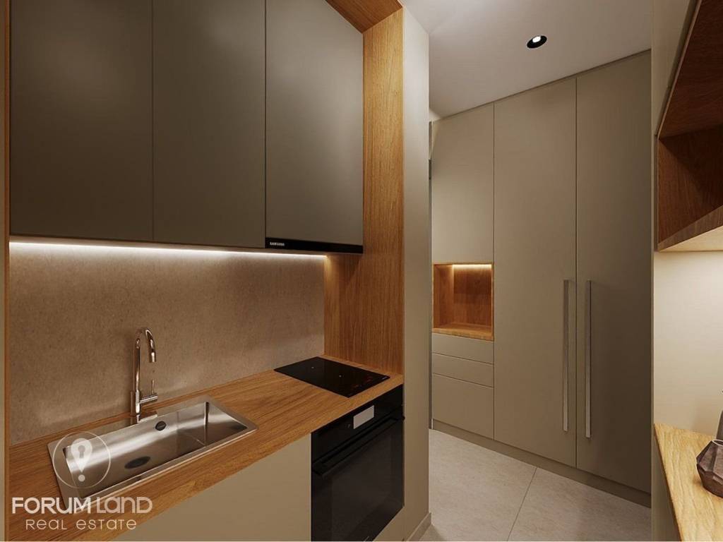 Forumland Real Estate, Esoterike opse