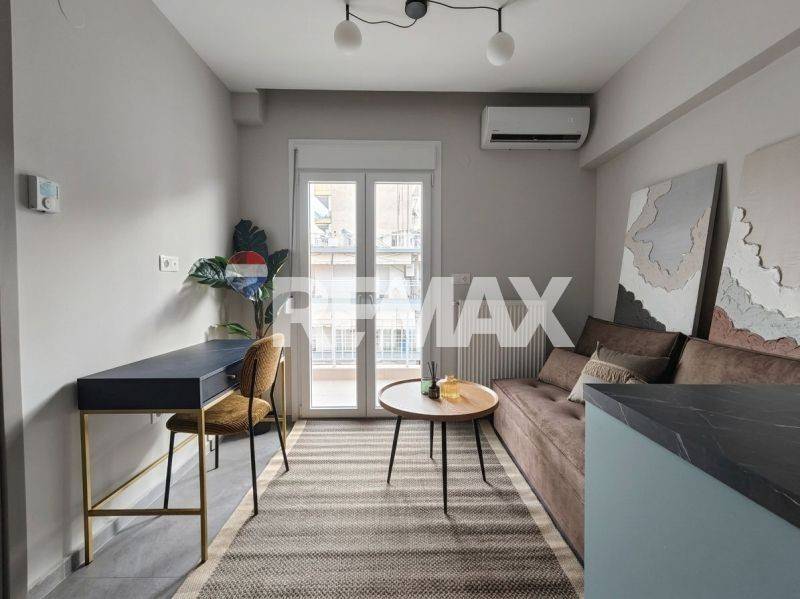 Σαλοκουζίνα