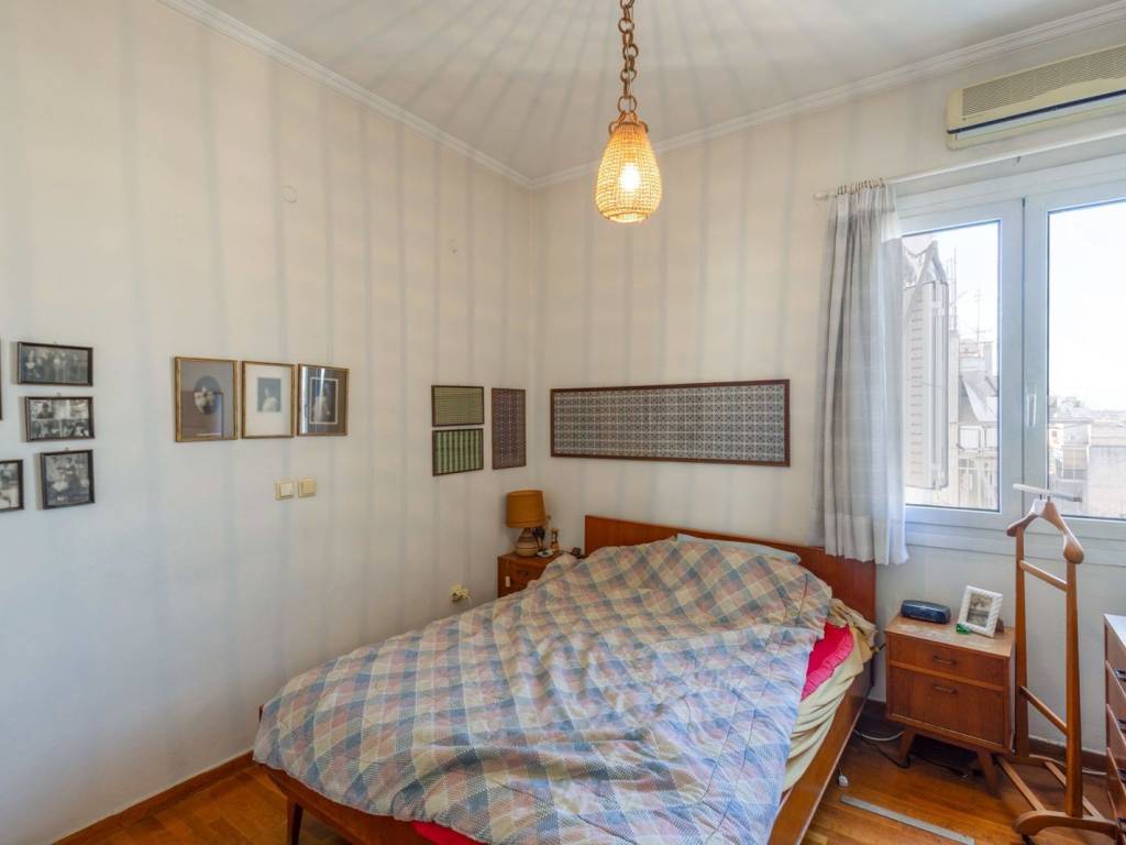 Diamerisma Pros Polese sten Attike