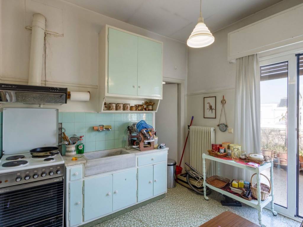 Diamerisma Pros Polese sten Attike