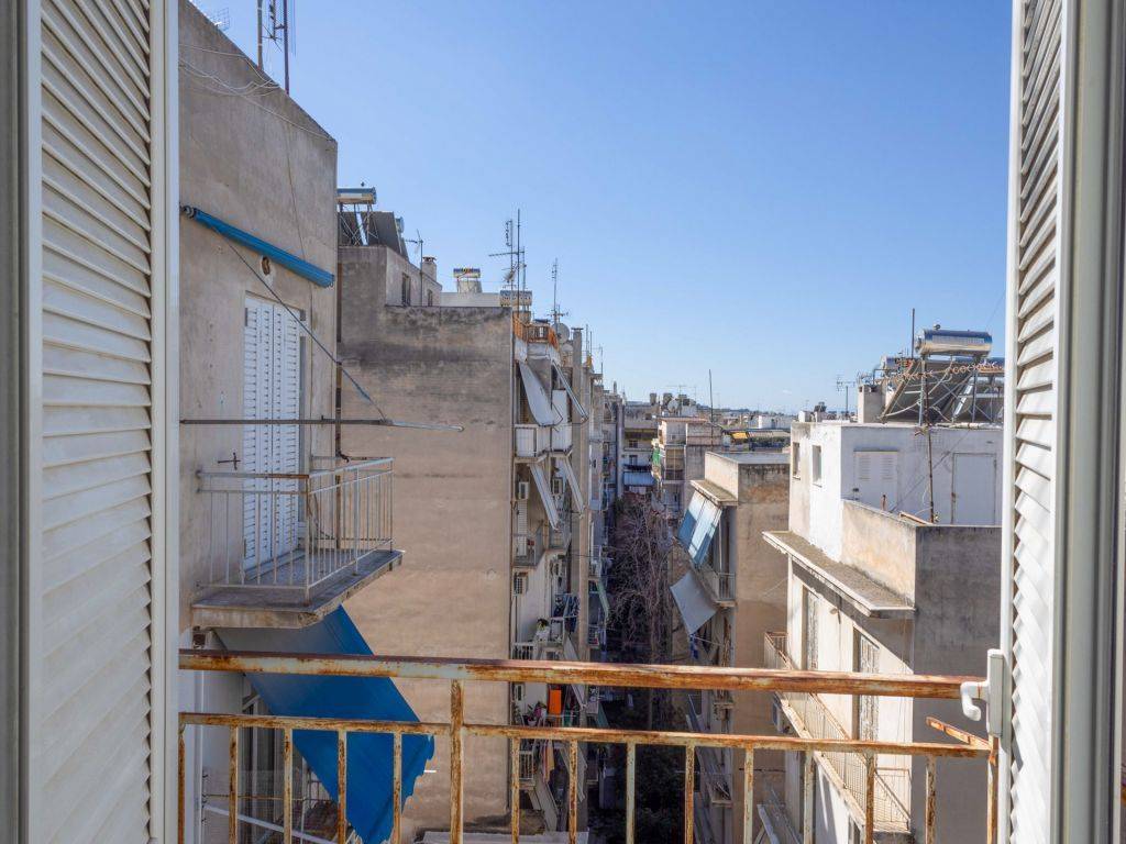 Diamerisma Pros Polese sten Attike