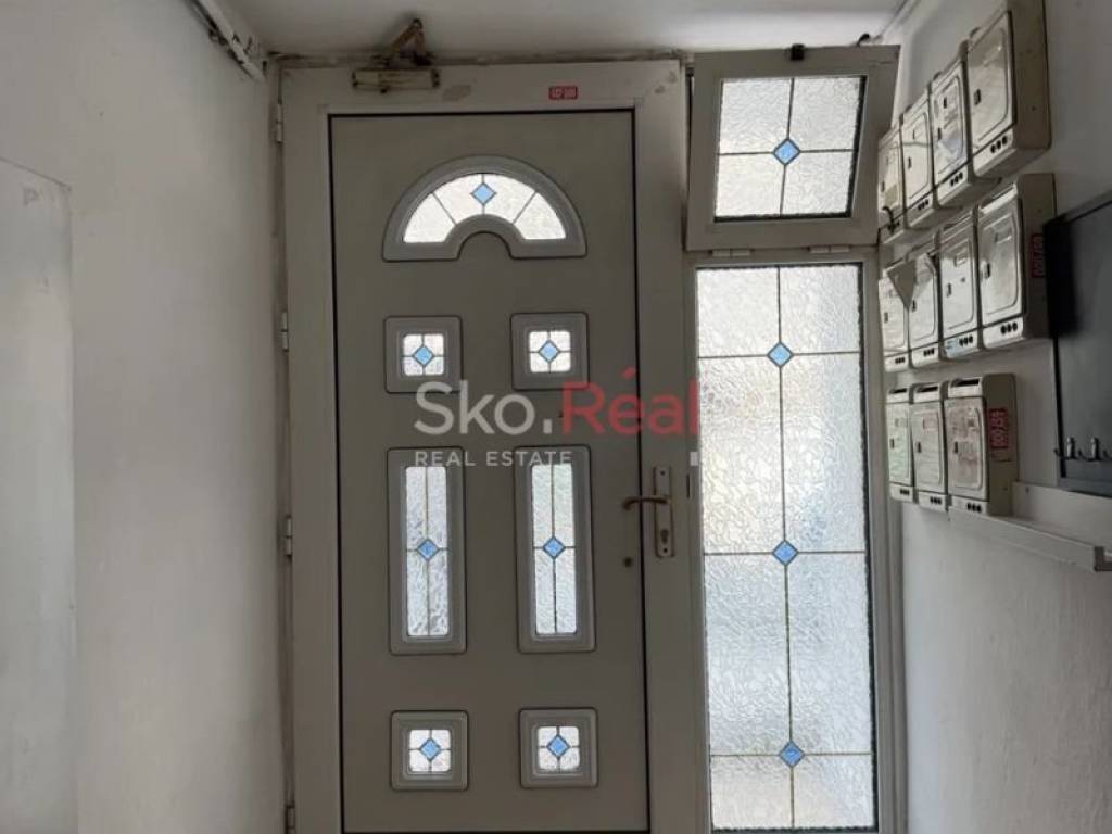 Είσοδος οικοδομής