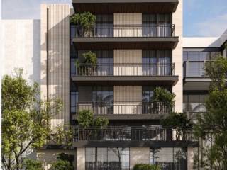 Πίσω πλευρά και κήπος