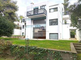 BACK VIEW OF THE MAISONETTE