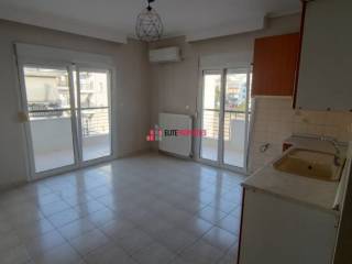 ΣΑΛΟΚΟΥΖΙΝΑ