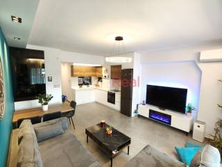 Σαλοκουζίνα