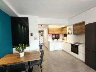 Σαλοκουζίνα