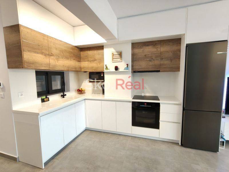 Σαλοκουζίνα