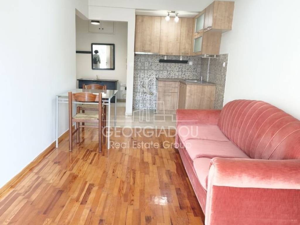 Σαλοκουζίνα