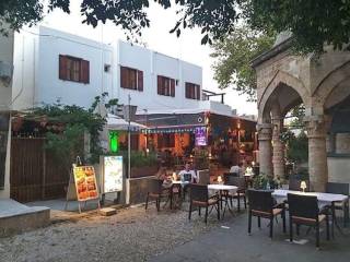 Εξωτερικοι χώροι