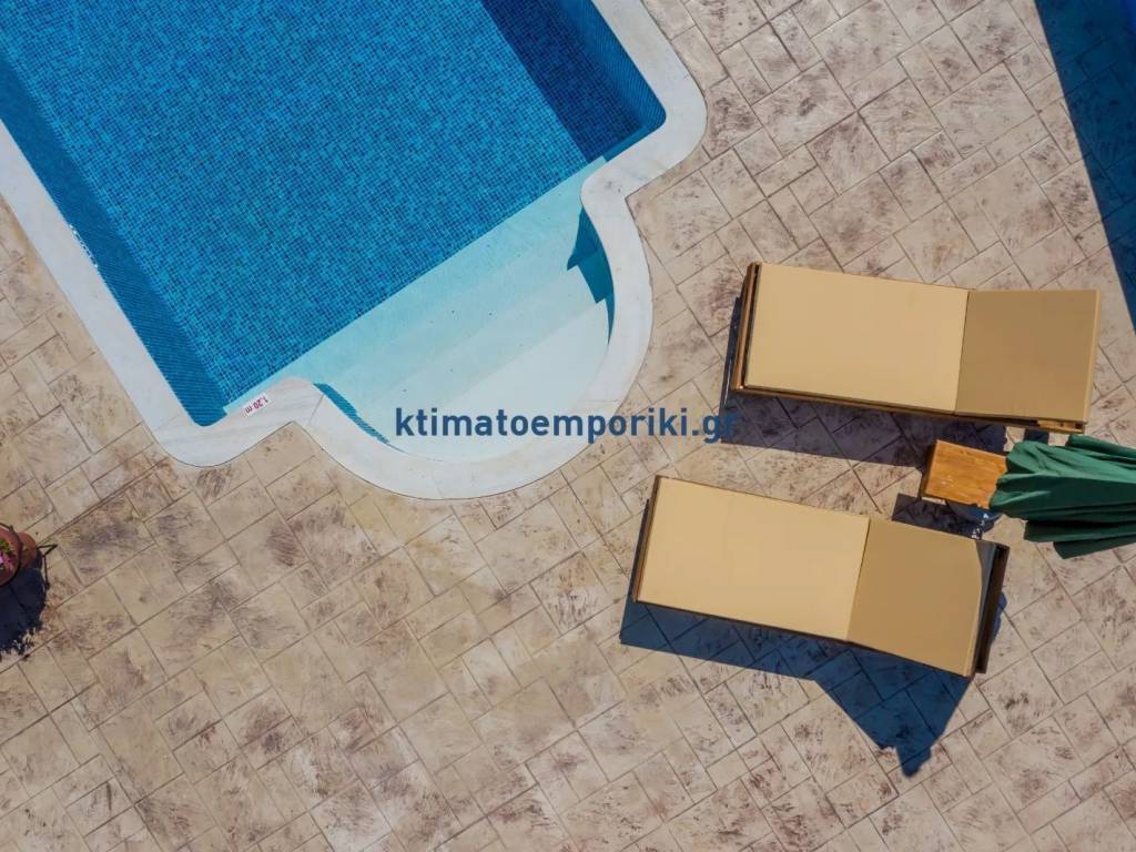 Εξωτερικοι χώροι