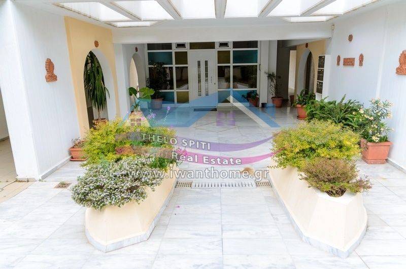 Εσωτερικοι χώροι