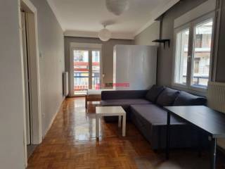 ΣΑΛΟΝΙ-ΔΩΜΑΤΙΟ