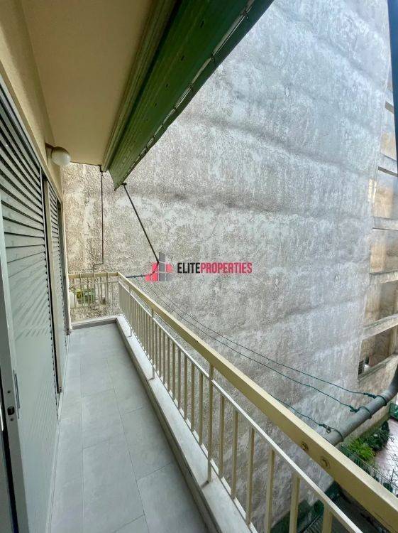 ΠΙΣΩ ΜΠΑΛΚΟΝΙ