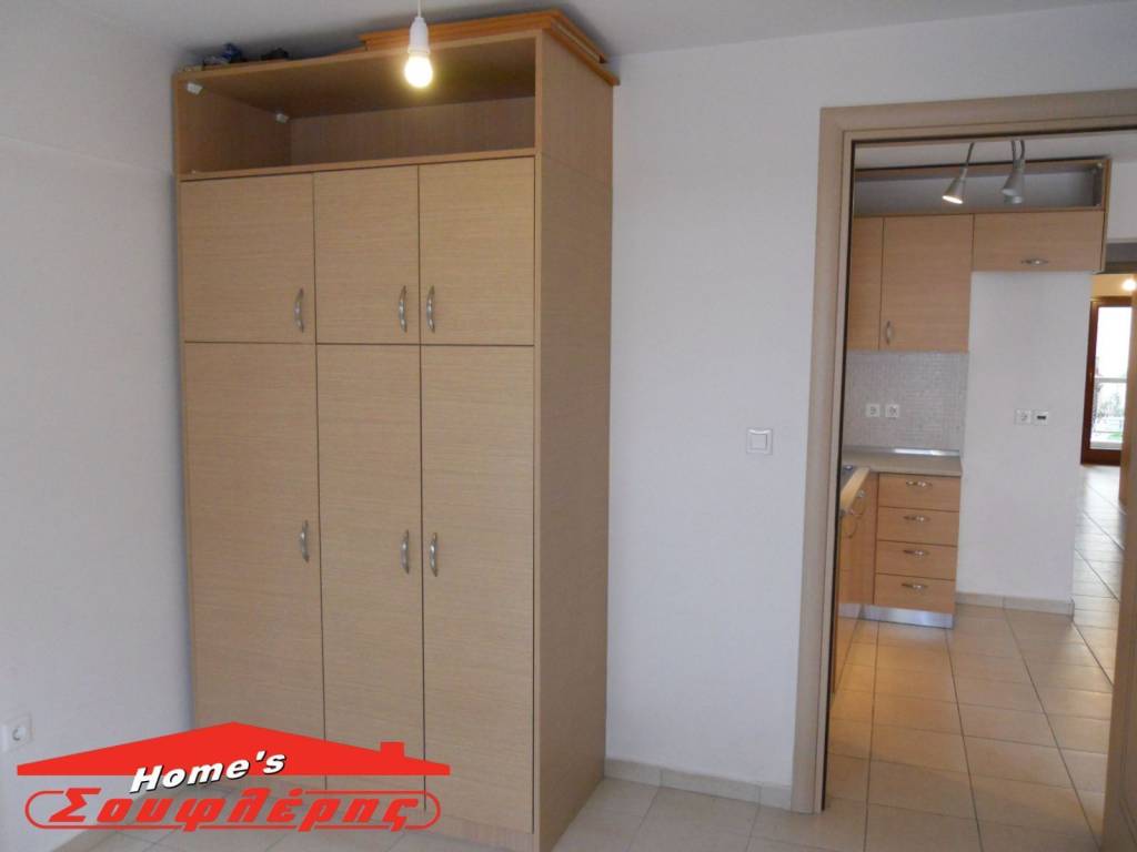 1 ΜΕΓΑΛΗ ΝΤΟΥΛΑΠΑ