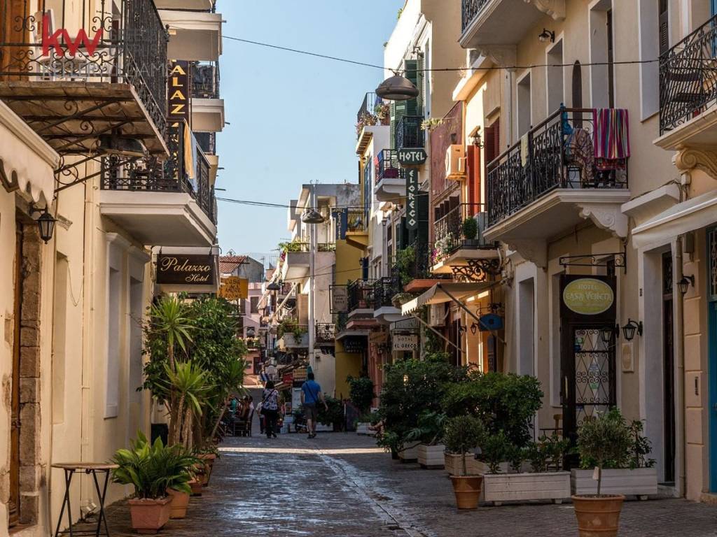 Εσωτερικοι χώροι