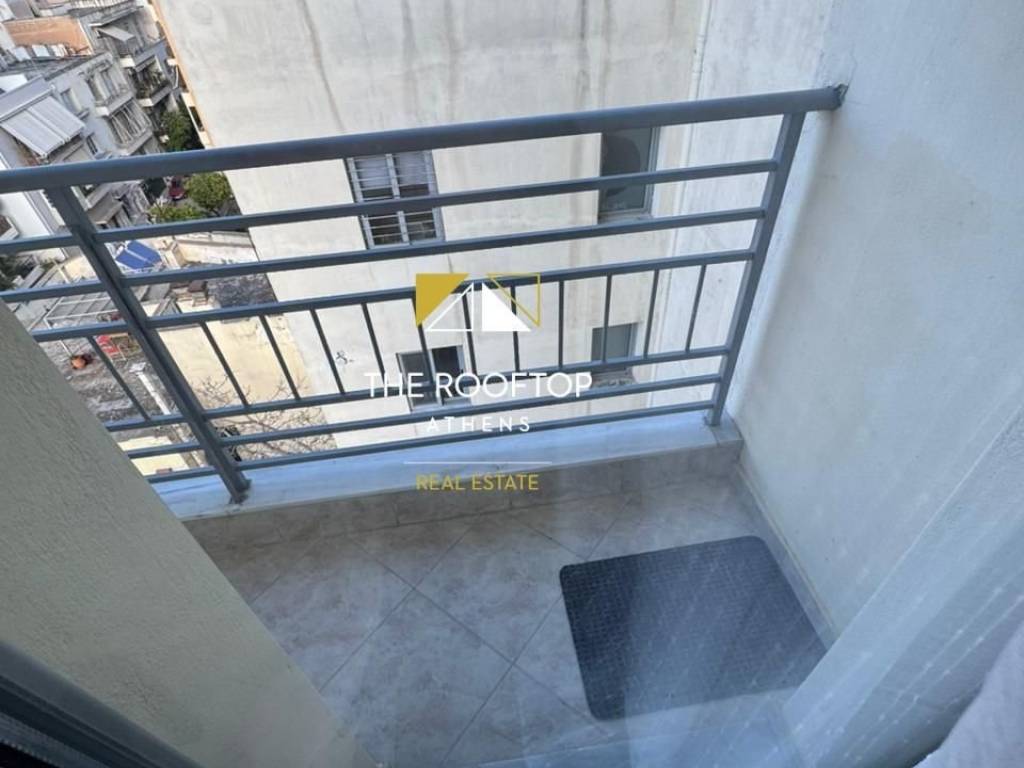 2ο μπαλκόνι