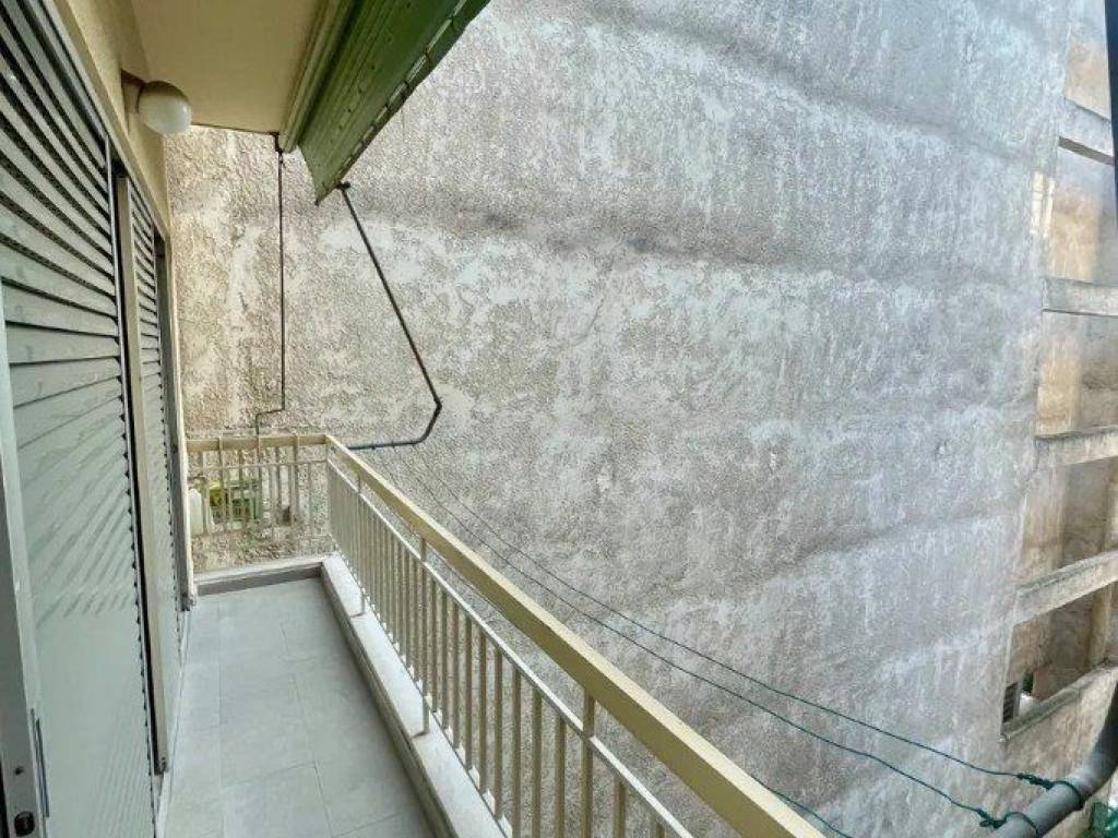 Forumland Real Estate, Βεράντες