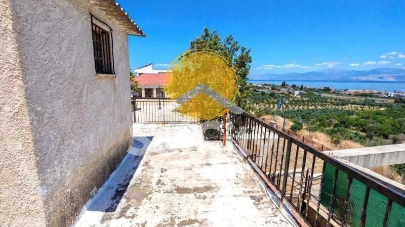 Θέα από μπαλκόνι