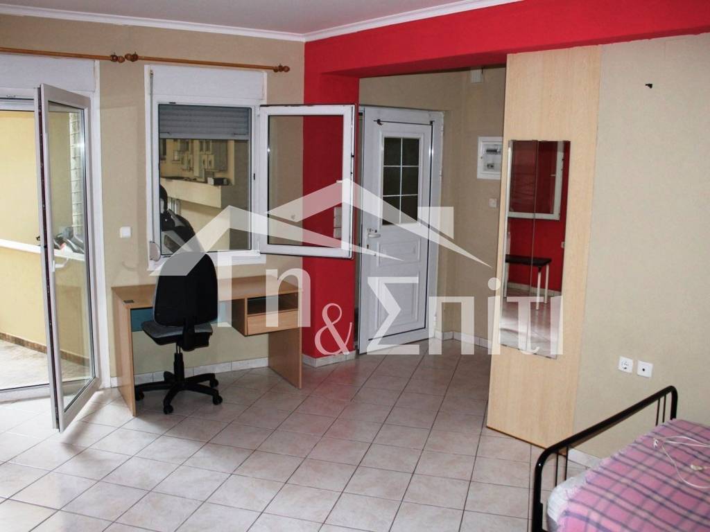 Σαλοκουζίνα