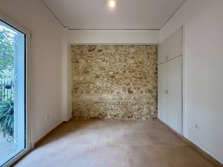 close_to_train_station_residential_studio_for_rent