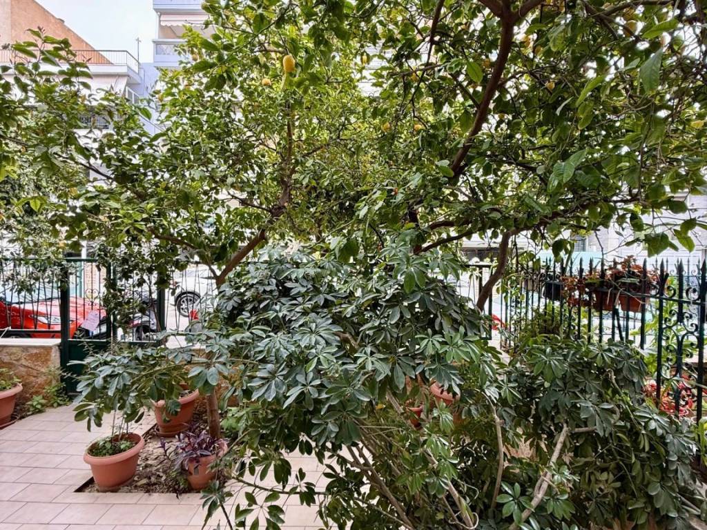 close_to_train_station_residential_studio_for_rent