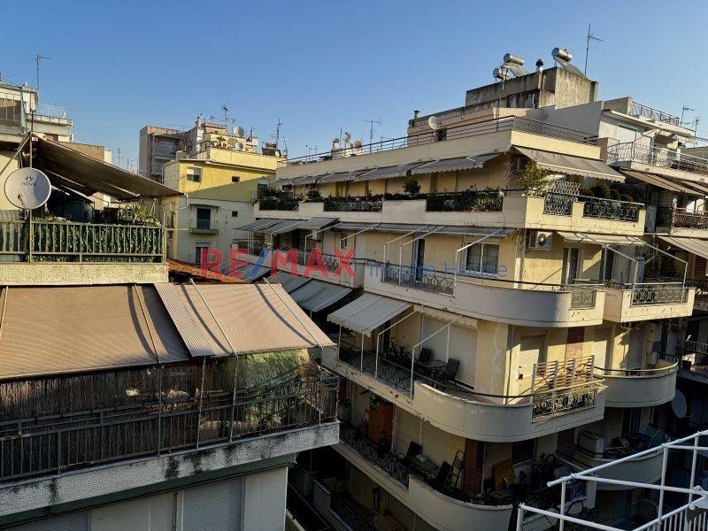 Θέα από μπαλκόνι