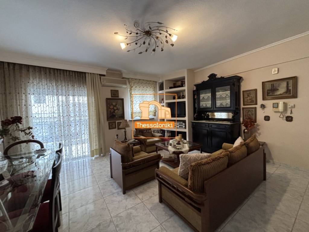 Νεάπολη, Διαμέρισμα