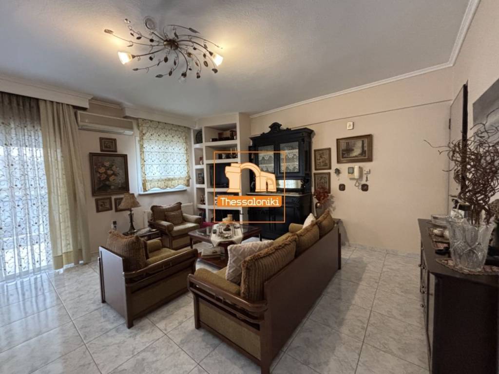 Νεάπολη, Διαμέρισμα