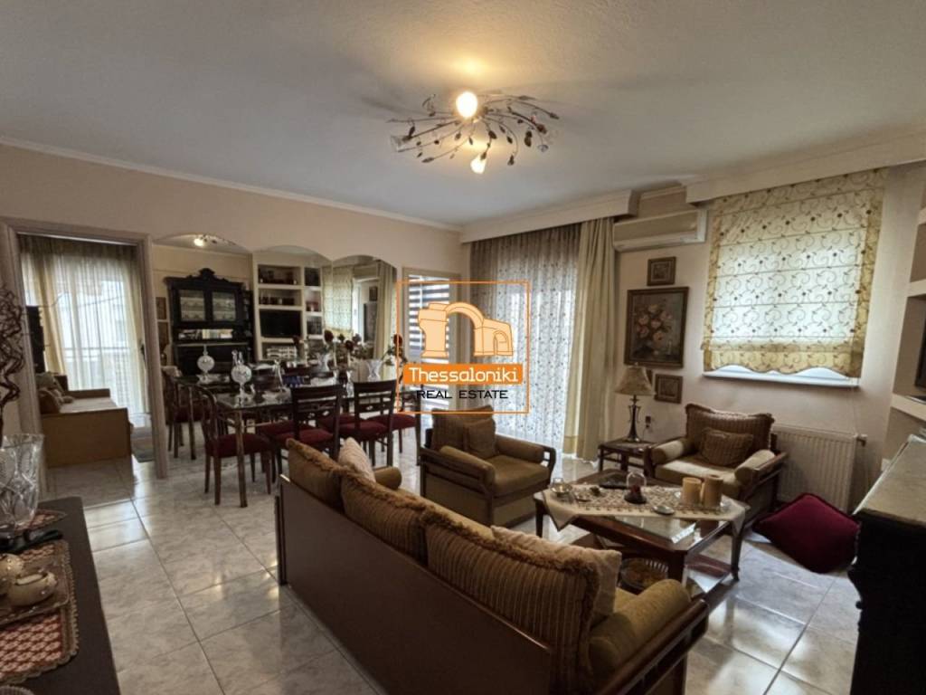 Νεάπολη, Διαμέρισμα