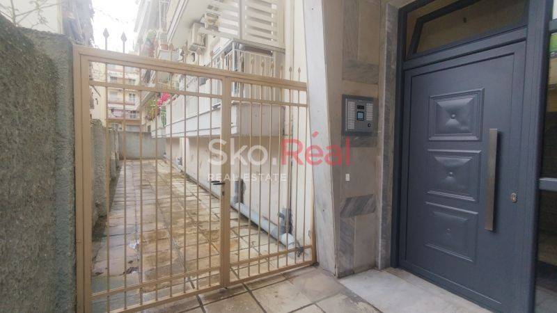 Είσοδος οικοδομής