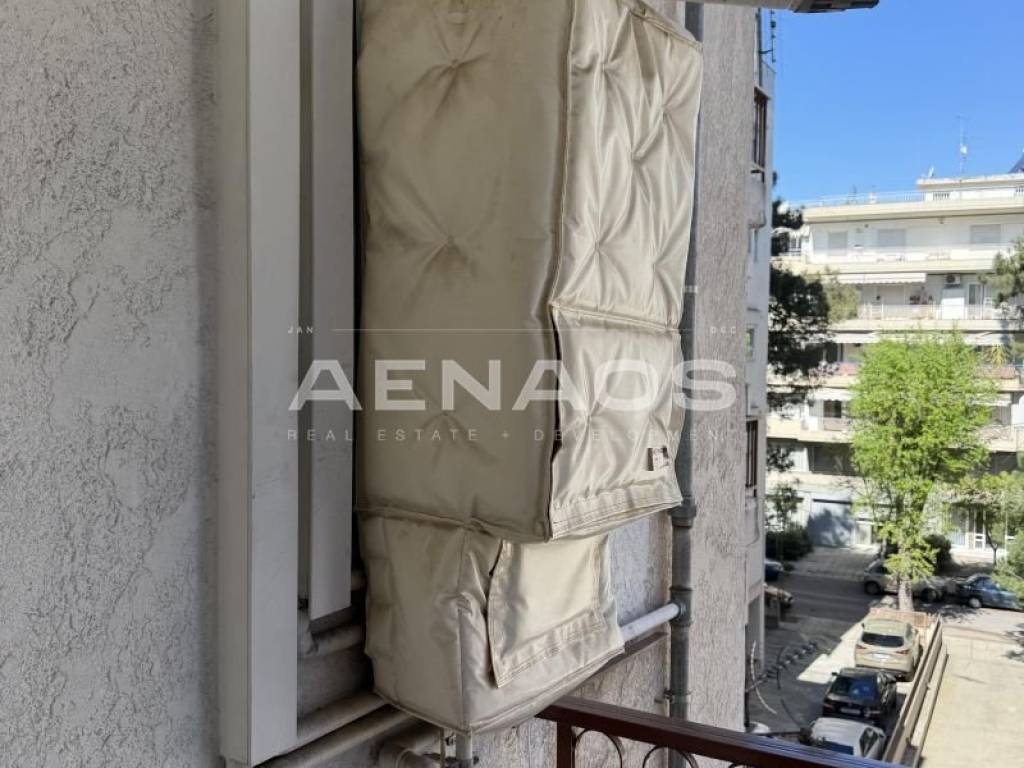 Θέα από μπαλκόνι