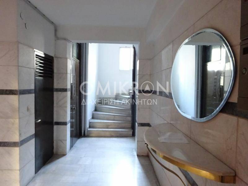 Είσοδος οικοδομής