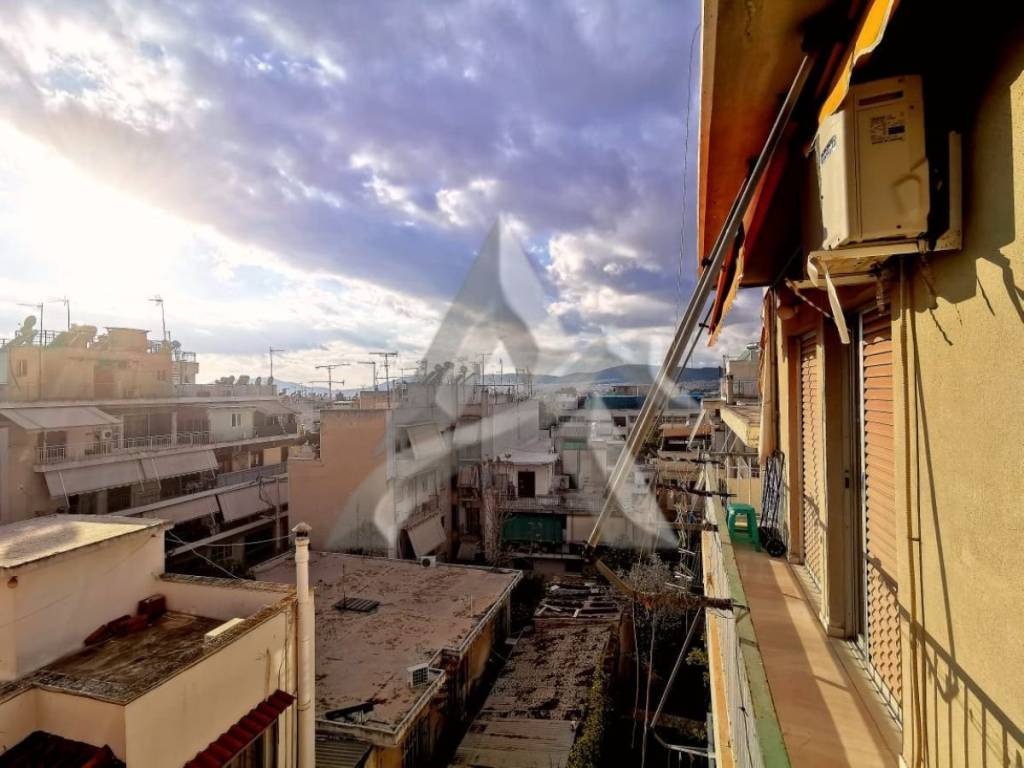 Θέα από μπαλκόνι