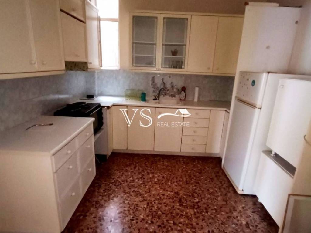 Σαλοκουζίνα