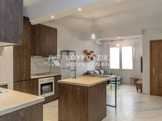 Σαλοκουζίνα