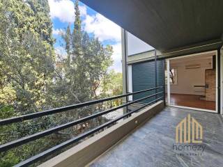 Mpalkoni kathistikoy