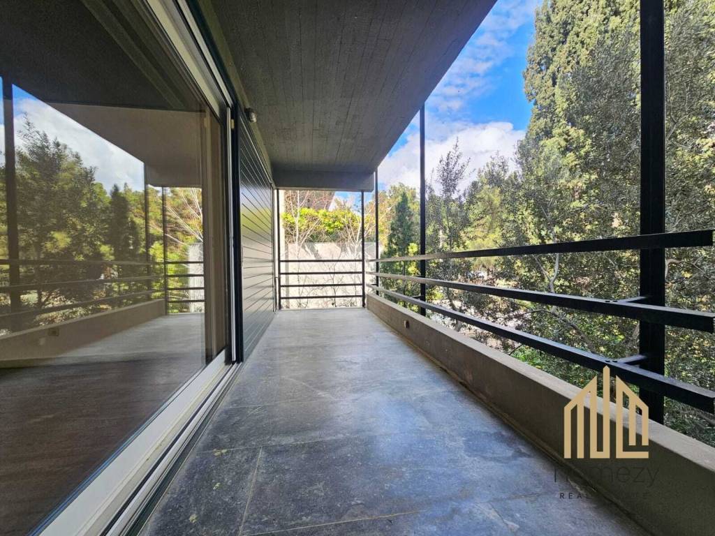 Mpalkoni kathistikoy