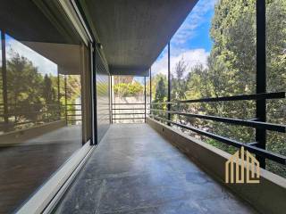 Mpalkoni kathistikoy