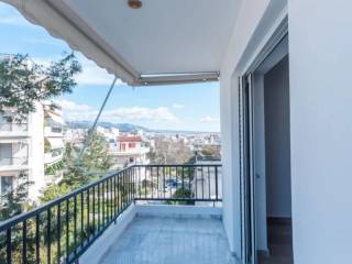 Θέα από μπαλκόνι