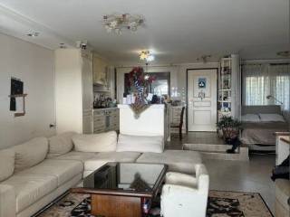 Forumland Real Estate, Σαλοκουζίνα