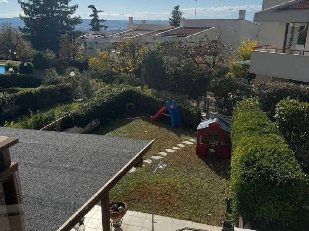 Forumland Real Estate, Κήπος