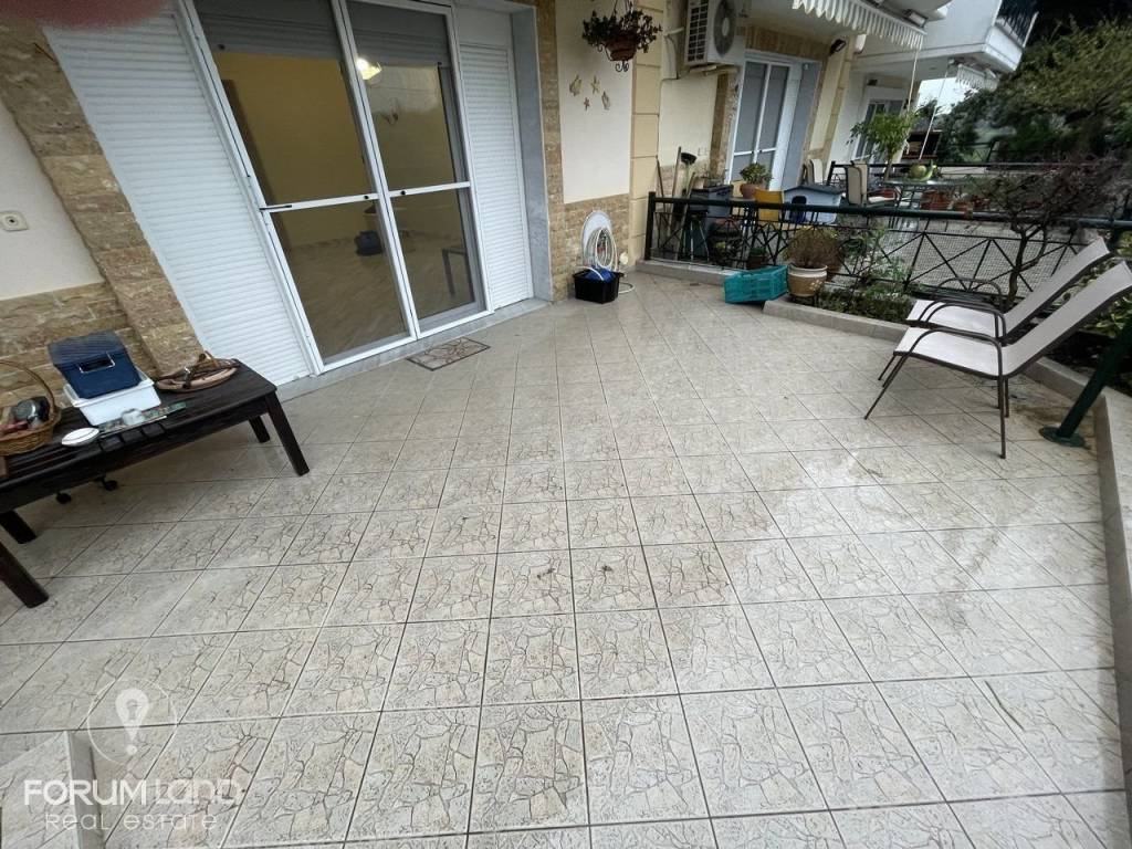 Forumland Real Estate, Βεράντες