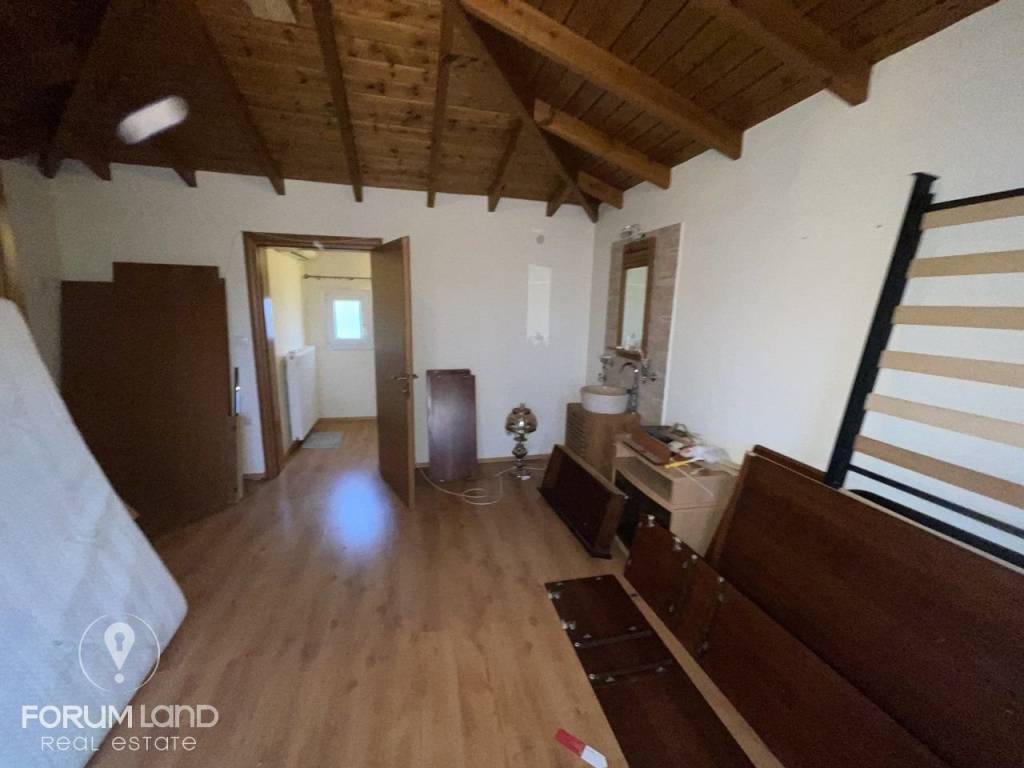 Forumland Real Estate, σοφίτα